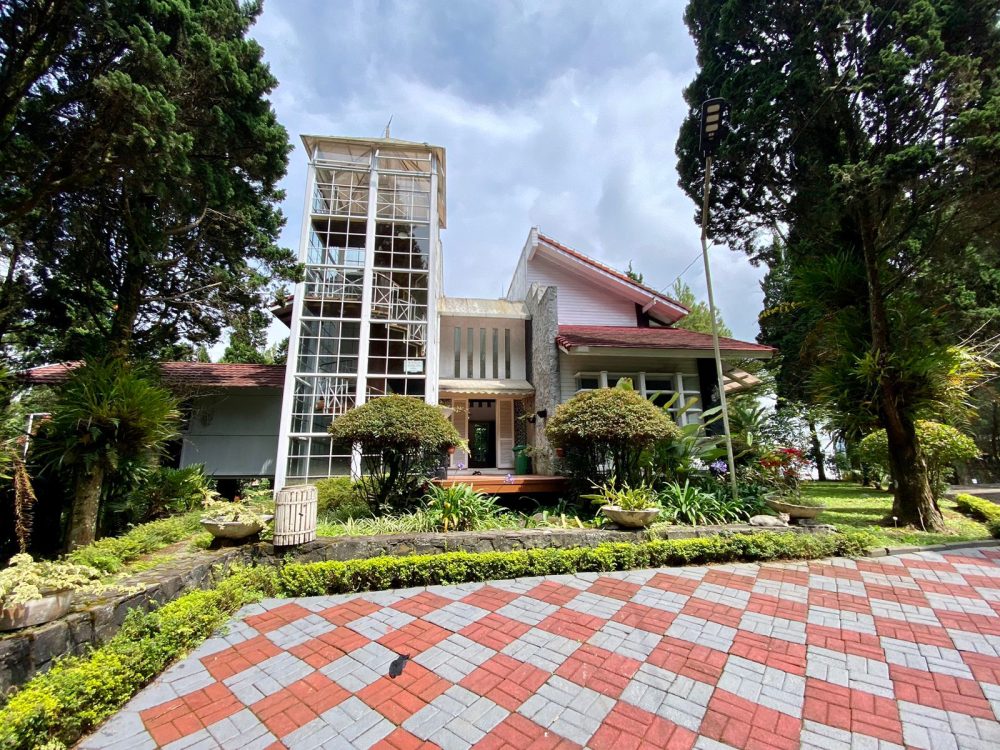 Villa White Tower
